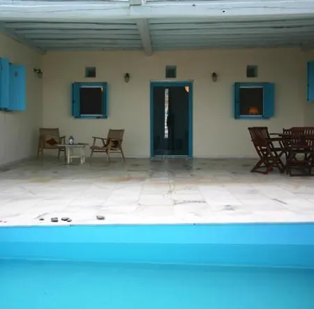 بيت للعطل Mirtula, Mountain Retreat With A Plonge Pool